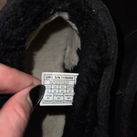 Platform Uggs in Black - Picture 3 of 10